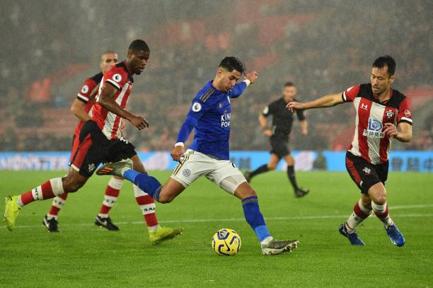 使莱万转会 使莱万转会