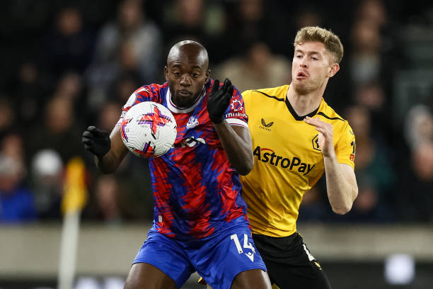 足並成為關 足並成為關