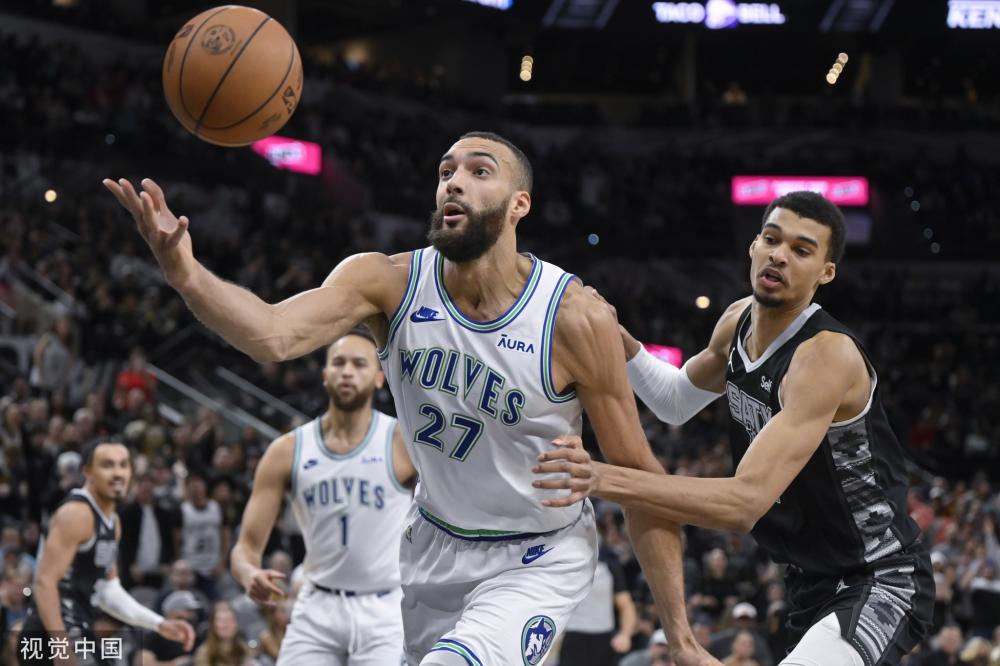 亚斯破门 亚斯破门